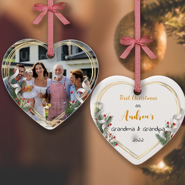 Neues Oma Opa Holly & Pine Gold Frame Foto Keramik Ornament (Von Creator hochgeladen)
