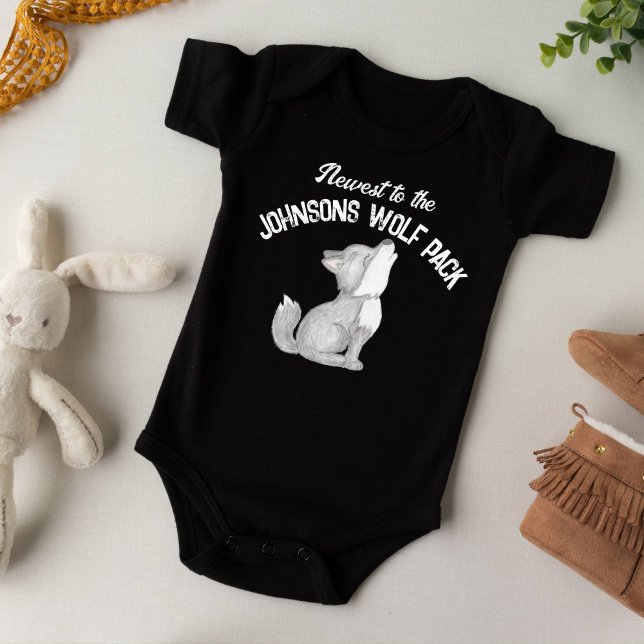 Neueste zum Wolf-Pack Babygeschenke Baby Strampler (Newest to the wolf pack baby bodysuit cute howling wolf pup personalized name new baby gifts)