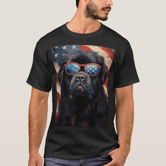 Neufundland Hund 4. Juli amerikanische Flagge T-Shirt (Vorderseite)