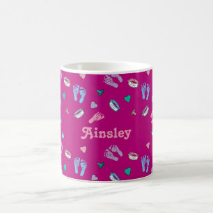 Neugeborene Footprints Binkys und ID-Muster Kaffeetasse