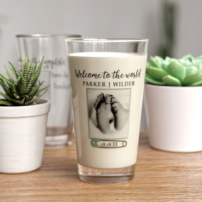 Neugeborenes Foto Begrüßung Baby Boy Proud Eltern Glas (Welcome to the world little one! Upload your baby photo to this lovely keepsake glass and your name)