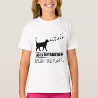Neugierige Katze, abgelenkt von aufrechten Bass-Sp