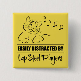 Neugierige Katze, die von Lap Steel-Spielern leich Button