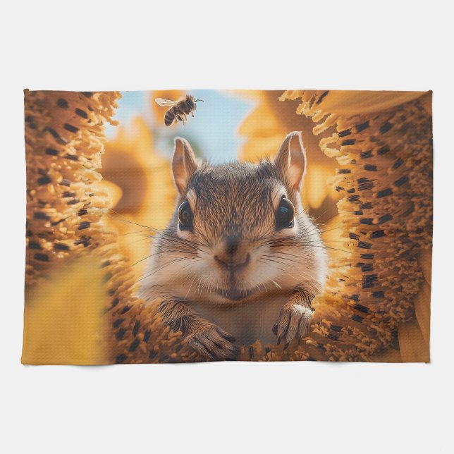 Neugieriger Chipmunk-Ping durch gegessen Sonnenblu Geschirrtuch (Horizontal)