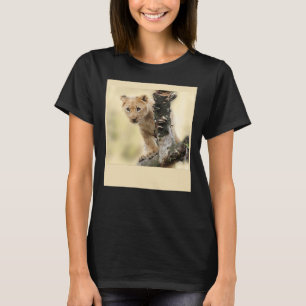 Neugieriger Löwenbaby-Wildkatze Süße Löwen T-Shirt