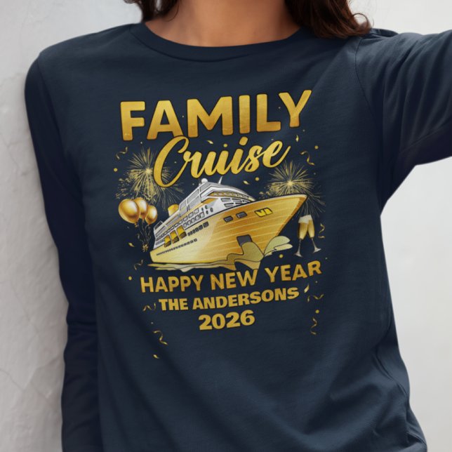NeujahrsCruise Gold Ship Custom Year T-Shirt (Von Creator hochgeladen)