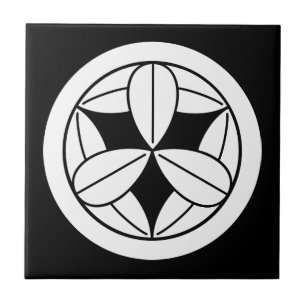 Neun Bambus-Blätter im Kreis Fliese