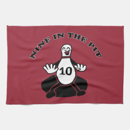 Neun in der Grube Handtuch