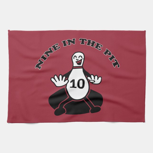 Neun in der Grube Handtuch (Horizontal)