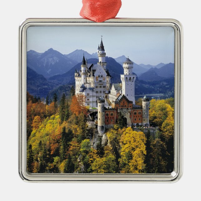 Neuschwanstein ist eines von drei silbernes ornament (Vorne)