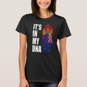 Neuseeland- und montenegrinische DNA-Heritage-Flag T-Shirt