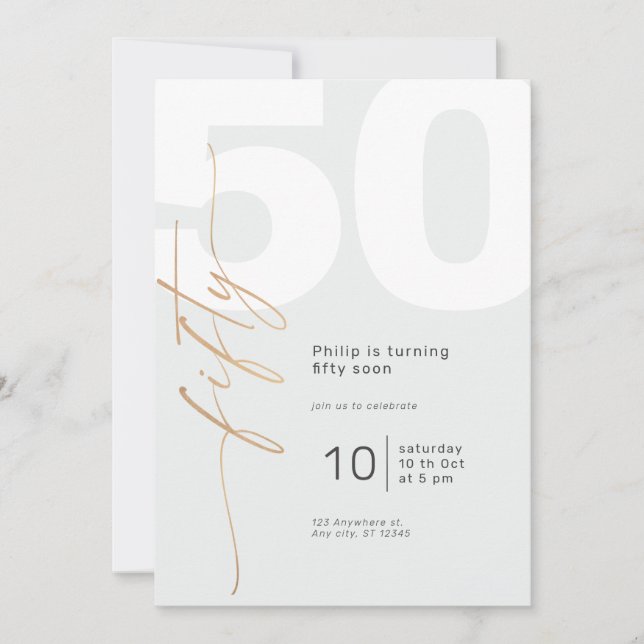 Neutral Gold Elegante Kalligraphie Geburtstag Einladung (Vorderseite)