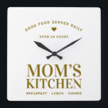 Neutral Gold Typografie Mama Küchen Custom Quadratische Wanduhr<br><div class="desc">Neutral Gold Typografie Mama Kitchen Custom Square Wall Uhr</div>