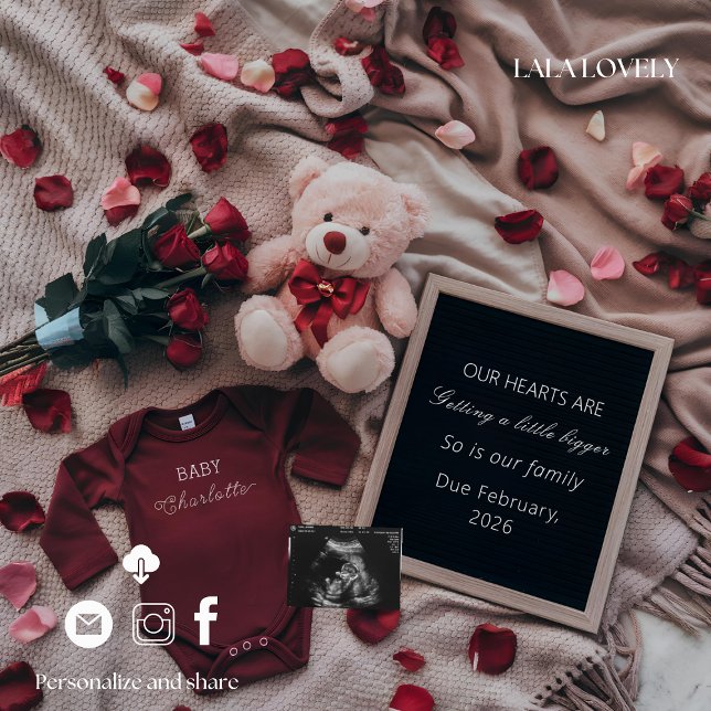 Neutral love themed  Pregnancy Announcement Card Ankündigung (Von Creator hochgeladen)