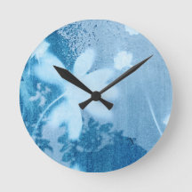 Neutrale Alltags-Wanduhr