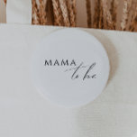 Neutrale Mama des Whimsikgeschlechts<br><div class="desc">Mit unserem skurrilen, geschlechtsneutralen Mama-to-be-Knopf - perfekt für jede Jahreszeit, ob Herbst, Winter, Frühling oder Sommer! Dieser Knopf strahlt einen boho-schicken Stil mit moderner, eleganter Kalligraphie und einem minimalistischen Schwarzweiß-Design aus. Es ist hübsch und einzigartig, mit einer Touch Vintagen Shabby Chic, das es perfekt für Jungen und Mädchen macht. Außerdem...</div>