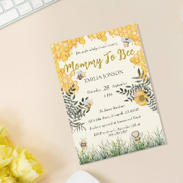 Neutrale Mommy to Bee Watercolor Baby Shower Einladung