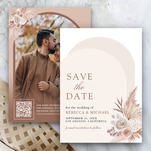 Neutrales Beige Floral Pampas Arch Foto QR Code Save The Date (Von Creator hochgeladen)