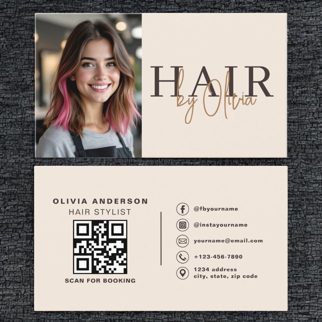 Neutrales Beige-Friseur-Foto-QR-Code  Visitenkarte (Von Creator hochgeladen)