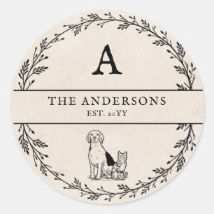 Neutrales Beige Minimalist Hochzeitsgeschenk mit M Runder Aufkleber