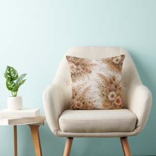 Neutrales Creme- und Karamell-Boho-Blumenmuster Kissen