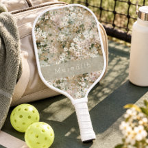 Neutrales Vintage-Weiß-Wildblumen-Monogramm