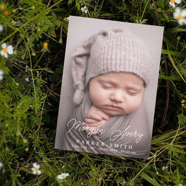 Neutronenweißnamenssignatur Skript Neues Baby-Foto Ankündigung (Von Creator hochgeladen)