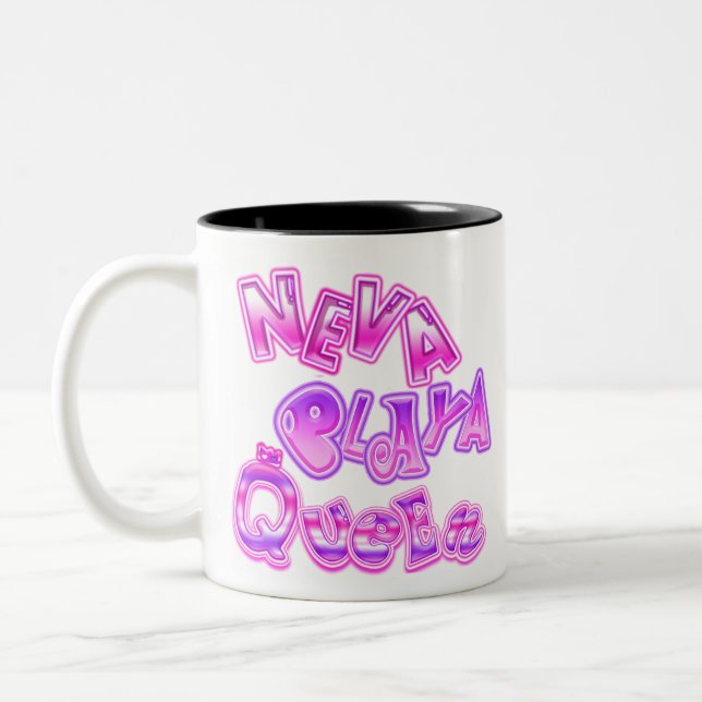Nevaplayatext Zweifarbige Tasse (Links)
