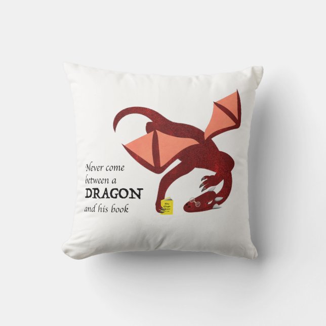 Never come between a dragon and his book kissen (Vorderseite)