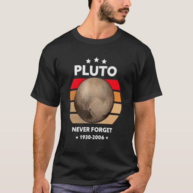 Never Forget Pluto Vintage Space T-Shirt (Vorderseite)