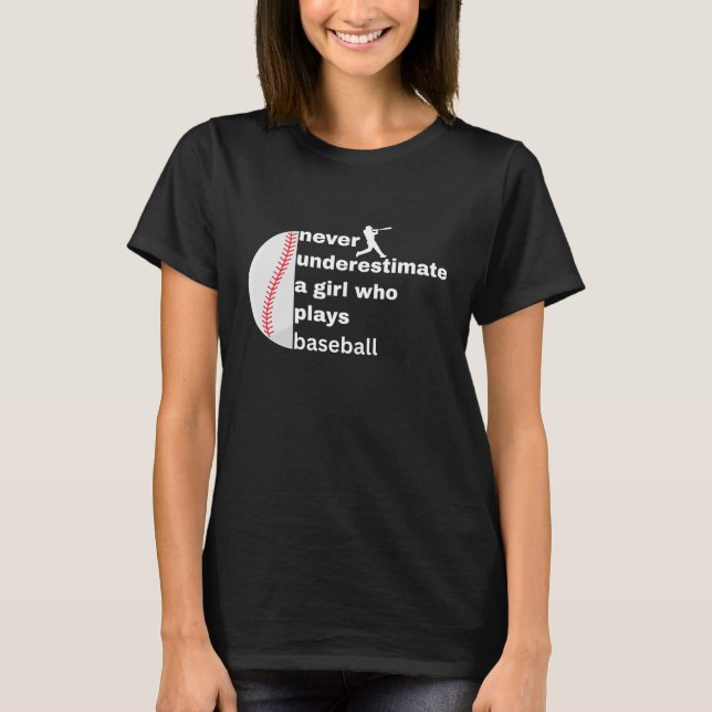 never underestimate a girl who plays basketball T-Shirt (Vorderseite)