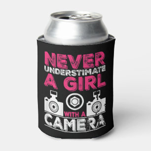 Never Underestimate A Girl With A Camera - Girl Ph Dosenkühler