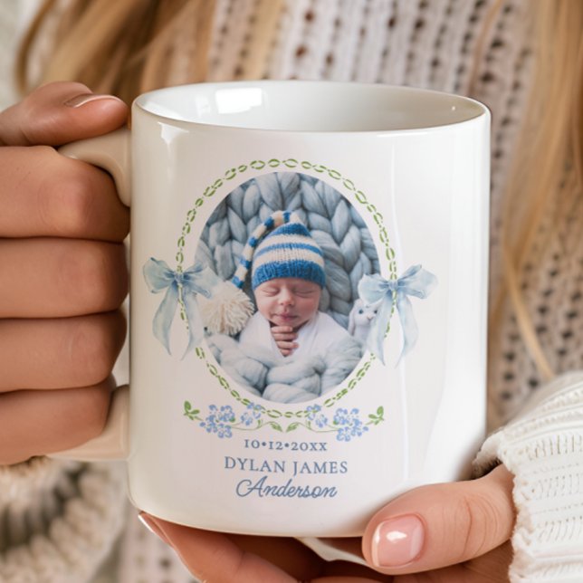 New Baby Watercolor Grandmillenial Bows Keepake Kaffeetasse (Von Creator hochgeladen)