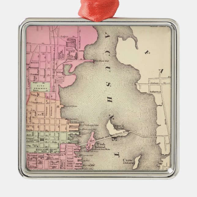 New-Bedford 2 Silbernes Ornament (Vorne)