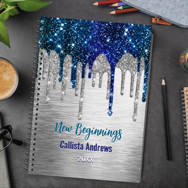 New beginnings Blue silver Drips monogram large Notizbuch (Von Creator hochgeladen)
