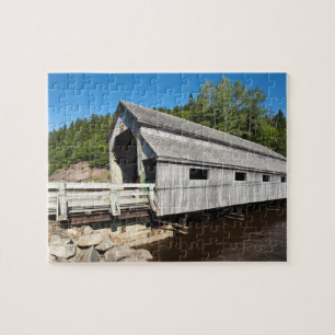 New Brunswick, Kanada. Irischer Fluss bedeckt Puzzle