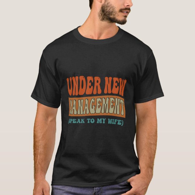 New Husband Under New Aget Wedding Enet T-Shirt (Vorderseite)