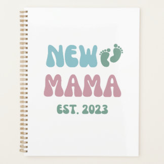 New Mama Est 2023 - Planer mit Goldbindung