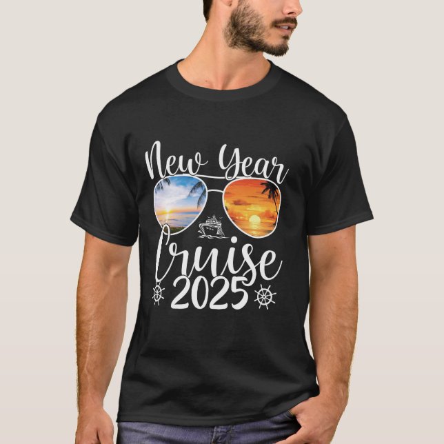 New Year Cruise 2025 NYE Party Celebration Women G T-Shirt (Vorderseite)