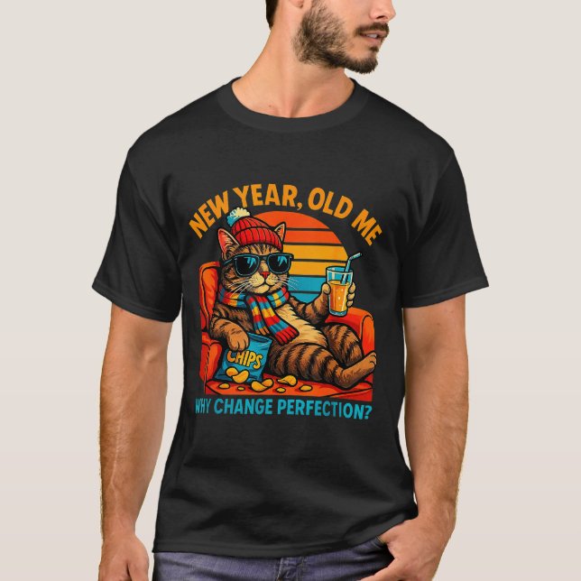 New Year Old Me Funny Cat Retro Lazy Meme Gift  T-Shirt (Vorderseite)