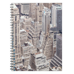 New York City facettenreiche Architektur, farbenfr Notizblock
