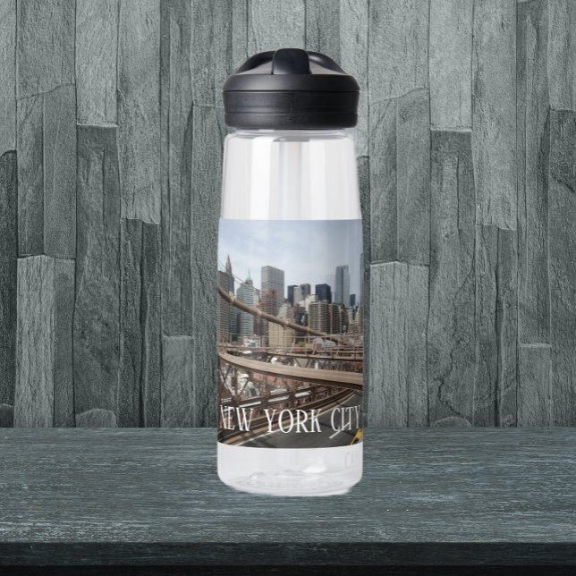 New York City Lower Manhattan Skyline Trinkflasche (Von Creator hochgeladen)