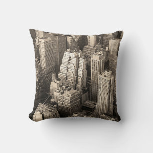 New York City Manhattan skyline aerial view black Kissen