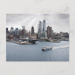 New York City mit Sonnenstrahlen Postkarte