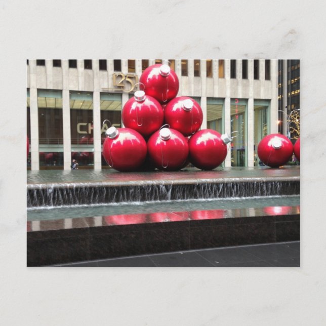 New York City Red Christmas Balls Holidays Holiday Feiertagspostkarte (Vorderseite)