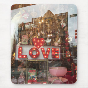 New York City Valentine Window Reflection Red LIEB Mousepad