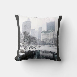 New York City Winter in Central Park Skyline Kunst Kissen