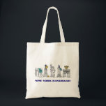 New York Hanukkah NYC Chanukah Holiday Tote Bag Tragetasche<br><div class="desc">Eine originelle Brien-and-Tinte-Illustration verschiedener New Yorker Sehenswürdigkeiten,  die für die Urlaubssaison "gekleidet" sind. Perfekt für Hanukkah!</div>