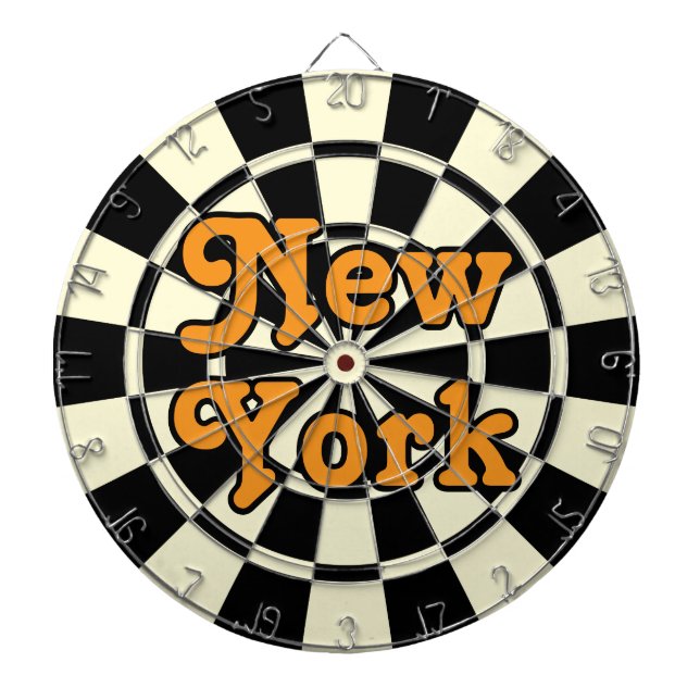 NEW YORK Retro Moderner orangefarbener Text Schwar Dartscheibe (vorne)