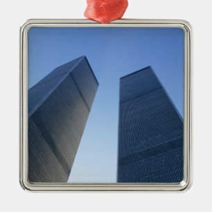 New York, USA. Blick auf Zwillingstürme der Silbernes Ornament